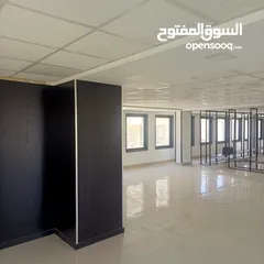  7 مكاتب جديدة للايجار مساحات واسعة