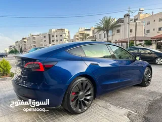  4 Tesla Model 3 Performance 2022  جمرك اليوم ترخيص وتأمين سنه كامله