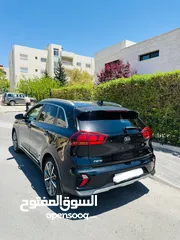  7 كيا نيرو موديل 2020 هايبرد اعلى صنف وارد الشركة بحالة الوكالة مالك واحد للبيع مباشرة من المالك