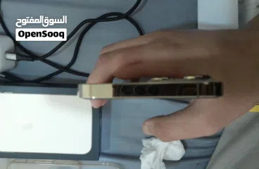  5 ايفون للبيع