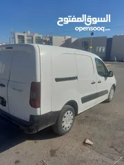  1 بيجو بارتنر فان
