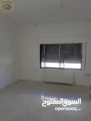  3 شقة مميزة للبيع في أم أذينة طابق ثالث 170م بسعر مغري