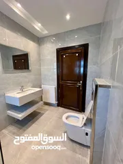  16 شقه طابق اول من فيلا فارغه للإيجار في دابوق - ref : 14625