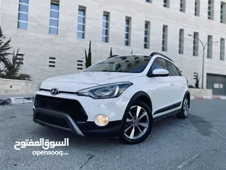  2 ميني جيب مميز من هيونداي i20 Active للبيع