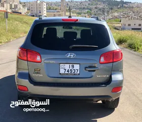  8 HYUNDAI SANTAFE 2009 بحالة ممتازة