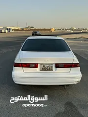  4 كامري موديل 2000