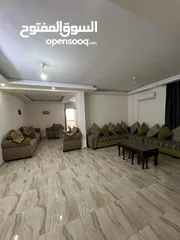  4 شقة مفروشه للايجار