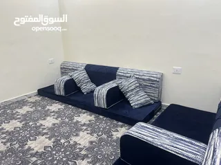  7 شقة مفروشة سوبر ديلوكس للاجار بموقع مميز ومخدم