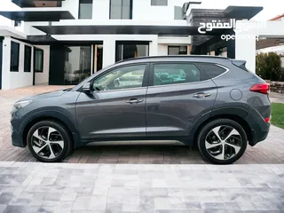  7 AED1,070 PM  HYUNDAI TUCSON 2016 2.4L GDi 4WD  FSH  GCC  WELL MAINTAINED