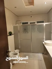  3 شقه فخمه مفروشه للايجار في منطقه دير غبار