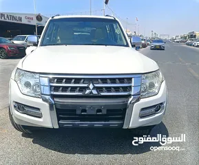  4 Mitsubishi Pajero 3.5L Model 2017 GCC spec