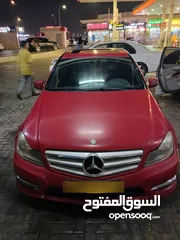  4 مرسيدس C250 للبيع نظيف جدا