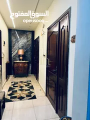  8 في موقع مميز في البنيات منزل فاخر للبيع من ثلاث طوابق بسعر مغري جدا / ref 9481