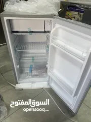  5 ثلاجه ساميكس مكتب لون ابيض. وسلفر سعر حرق
