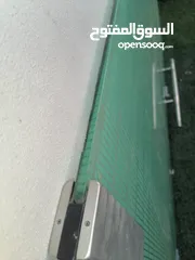  1 باب سكريد كامل مع اغراضو متر في مترين
