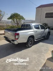  13 بكم متسوبيشي L200 للبيع