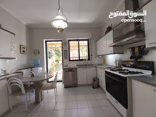  11 شقة للايجار في عبدون  ( Property 34518 )-175064432