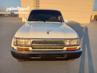  1 Toyota land cruiser v6 gcc 1994