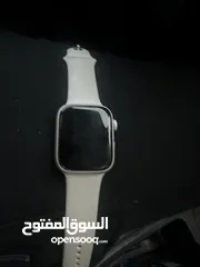  4 Apple watch series 7 للبيع بحالة ممتازة