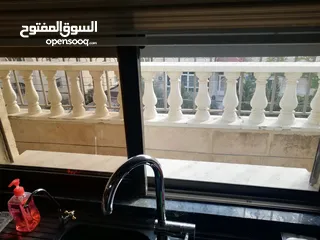  6 شقة جنوبية غربية للبيع شبه جديدة في طبربور -طارق شارع رطب قلبك