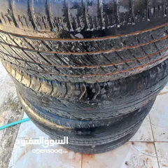  3 طقم كفرات مقاس 245/65/17 مستعمل