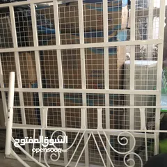  1 سرير كبير للبيع