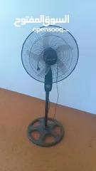  1 مروحه ستاند  شغاله ما شاء الله عليها