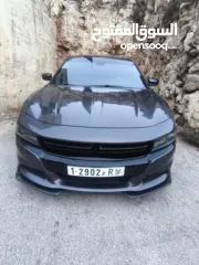  1 دودج تشارجر 2016