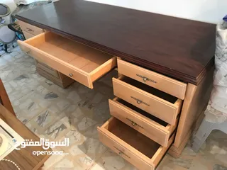  4 مكتب و مكتبة و كرسي مكتب و كمودينا + راسية تخت