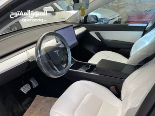  5 Tasla model Y Long Range Dual Motor بسعر مغري