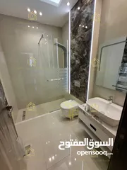  2 شقة جديدة - لم تسكن - خلدا - 4نوم 2ماستر - 240م - بلكونتين بإطلالــــه مميزة - قرب الخدمات العامة