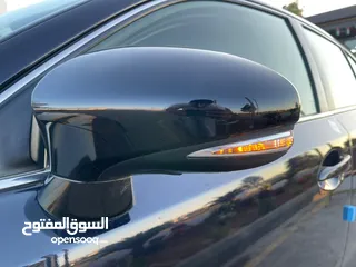  18 لكزس CT200 موديل 2012 فحص 3 جيد  وارد أوروبي   ممشى قليل 108 الف km