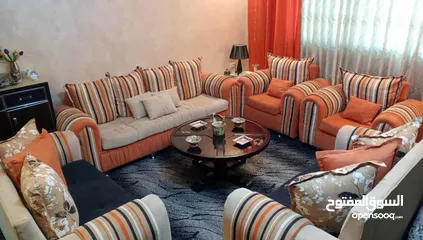  4 طقم كنب عشر مقاعد تفصيل بحاله ممتازه