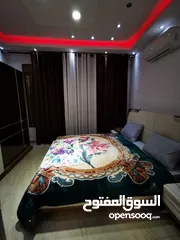  6 شقة مفروشة للايجار في عبدون .. / موقع مميز / اثاث فخم/ طابق ثاني