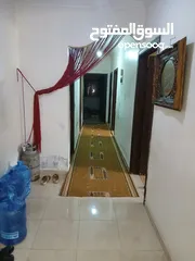  11 شقة للبيع(المرقب)