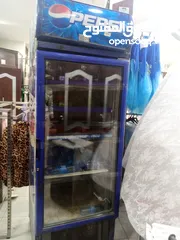  1 ثلاجه عرض بيبسي بحاله ألوكاله للبيع