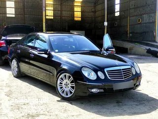  4 MERCEDES  BENZ  E200 KOMPRESSOR