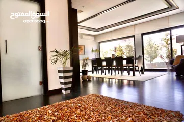  20 شقة مفروشة للإيجار 200م2 ( Property 16181 )