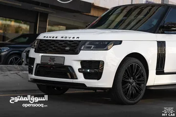  4 2018 Range Rover Vogue
