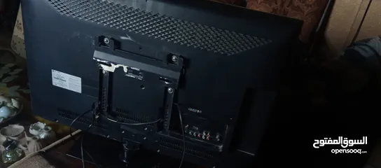  2 شاشه LG  البيع بسعر حرق