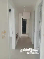  13 شقه اخير مع روف للبيع في عبدون - ref:14681