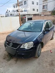  1 بولو موديل 2005 محوله ل2009 سيارة مشدشدة مش ناقصه برغي اوتمات
