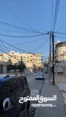  21 شقه مفروشه طابق ارضي مجهزة بالكامل غرفتين نوم وصاله ومطبخ وحمام وبرندة  شارع الجامعه طلاب اوطالبات