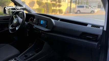  8 فولكس فاجن كادي ترخيص 2022/ركاب 6+1 محرك 2000 ديزل  جير اوتاوماتيك 122 حصان