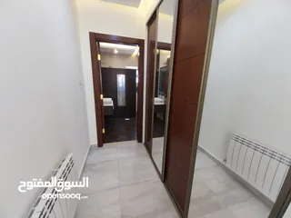  15 روف دوبليكس للأيجار ( جزء من فيلا ) ( Property 38746 )-175034672