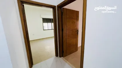  11 للبيع شقة جديدة لم تُسكن من قبل في منطقة الزهور، بموقع حيوي وقريب من جميع الخدمات