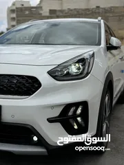 4 دفعه تبدآ 5000بسعر مغري (قابل للبدل )كيا نيرو 2020 تورنيج وارد كوري جمرك جديد فحص كأمل