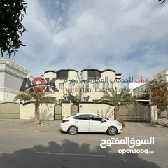  2 فيلا راقية جدا للإيجار في المعبيلة (حلة النصر) سعر مميز luxury villa for rent in mabilla south