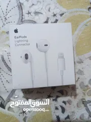  1 سماعة ابل سلك أصلية وباور بانك اصلي مكفول