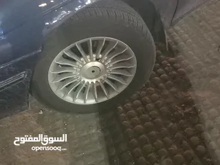  2 جنط للبدل علي اصلي